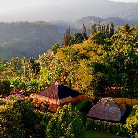 Rinjani Lighthouse Hotel Senaru Exterior photo